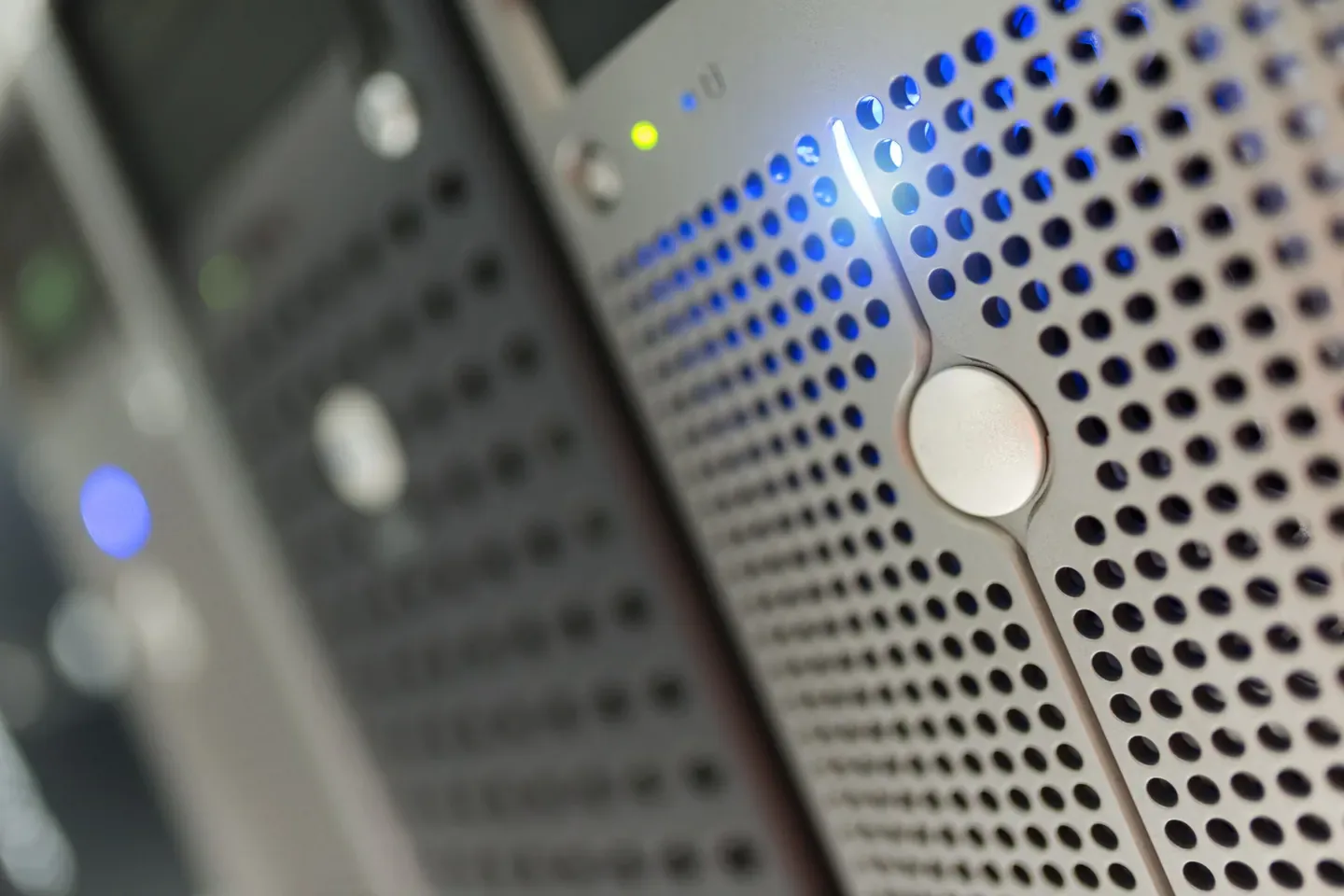 Close-up of the front panel of a rack server with status lights